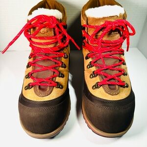 UGG Women’s Brecken Brown Rugged Lace up Boots Size 9